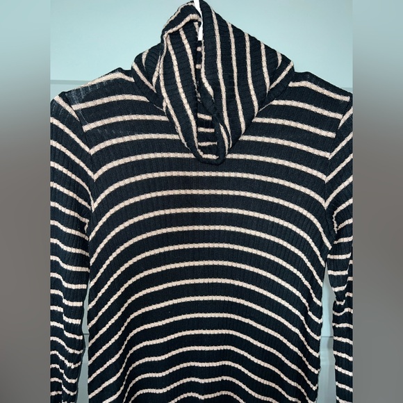 American Eagle Black Striped Turtle Neck Long Sleeve Dress Size Small - Picture 6 of 7